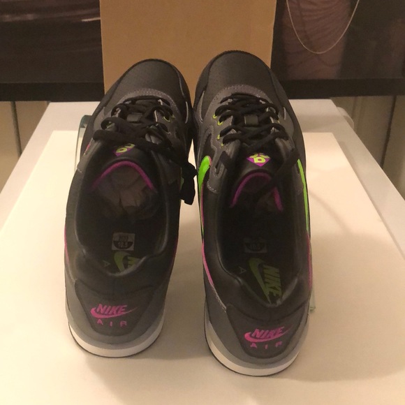 MENS/ WMNS NIKE AIR WILDWOOD ACG - Picture 3 of 8